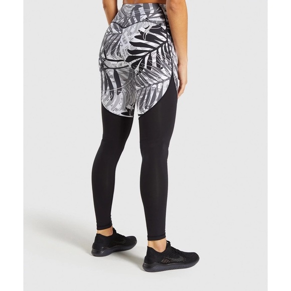 Gymshark Paradise Leggings - Picture 4 of 11